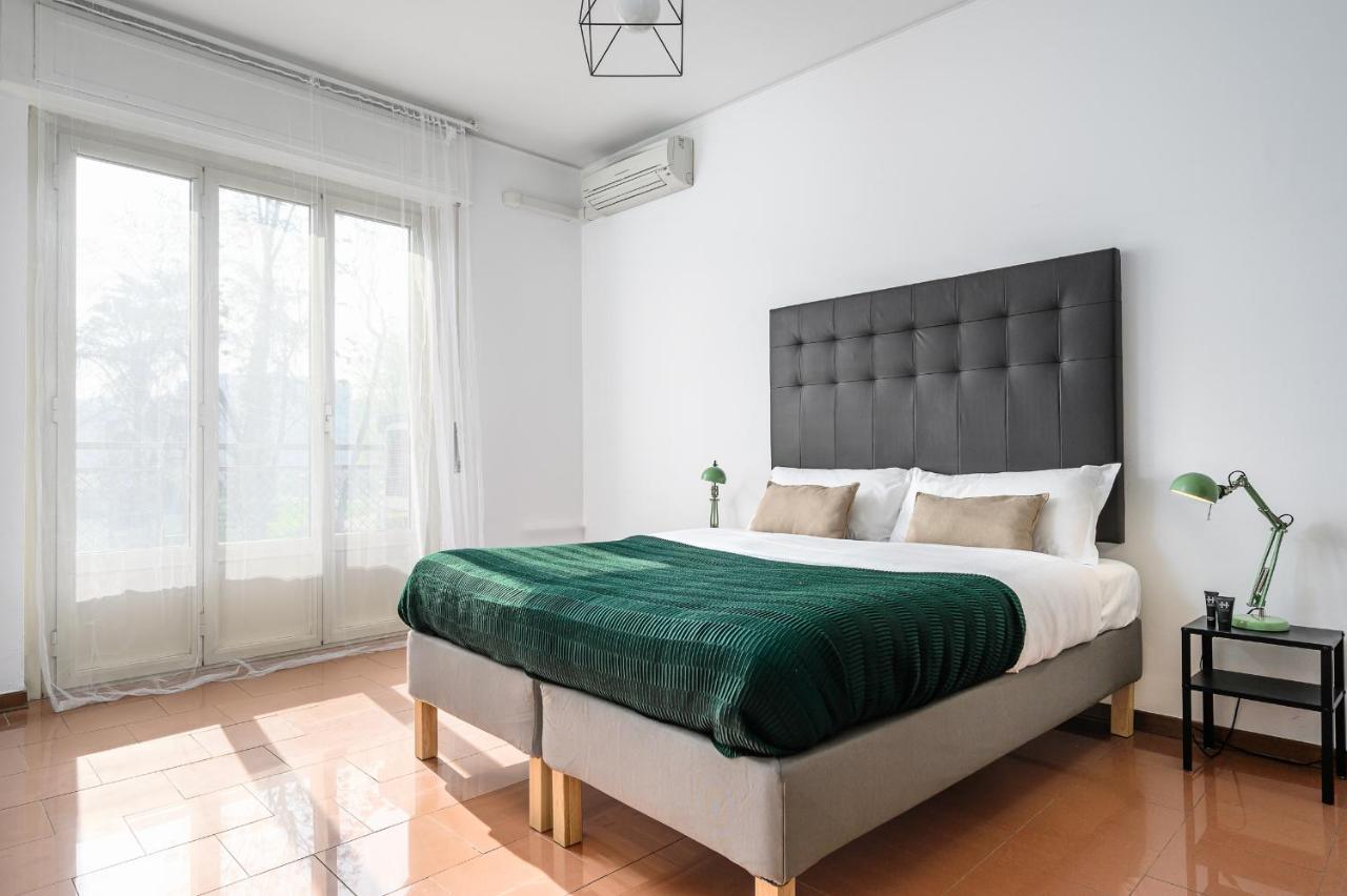 Classbnb - Appartamento A 200 Metri Dalla Metro Pagano Milan Luaran gambar