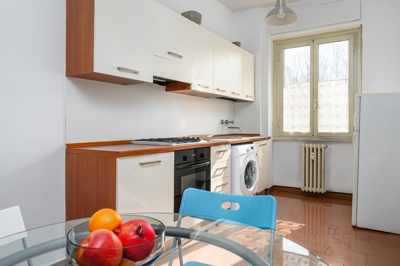 Classbnb - Appartamento A 200 Metri Dalla Metro Pagano Milan Luaran gambar